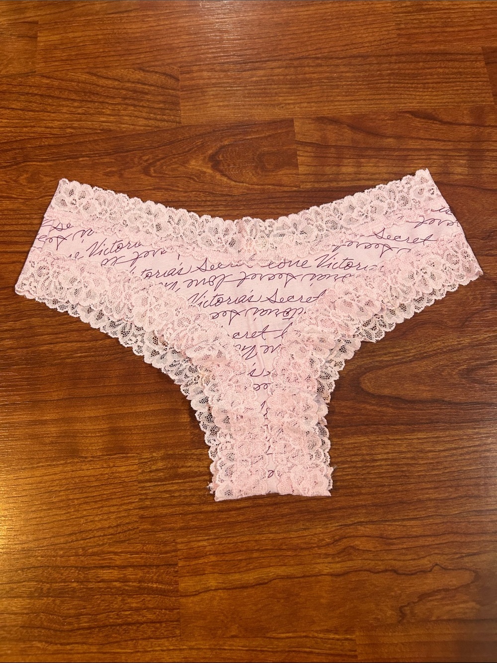 Victoria's Secret Lace Cheeky Panty Medium